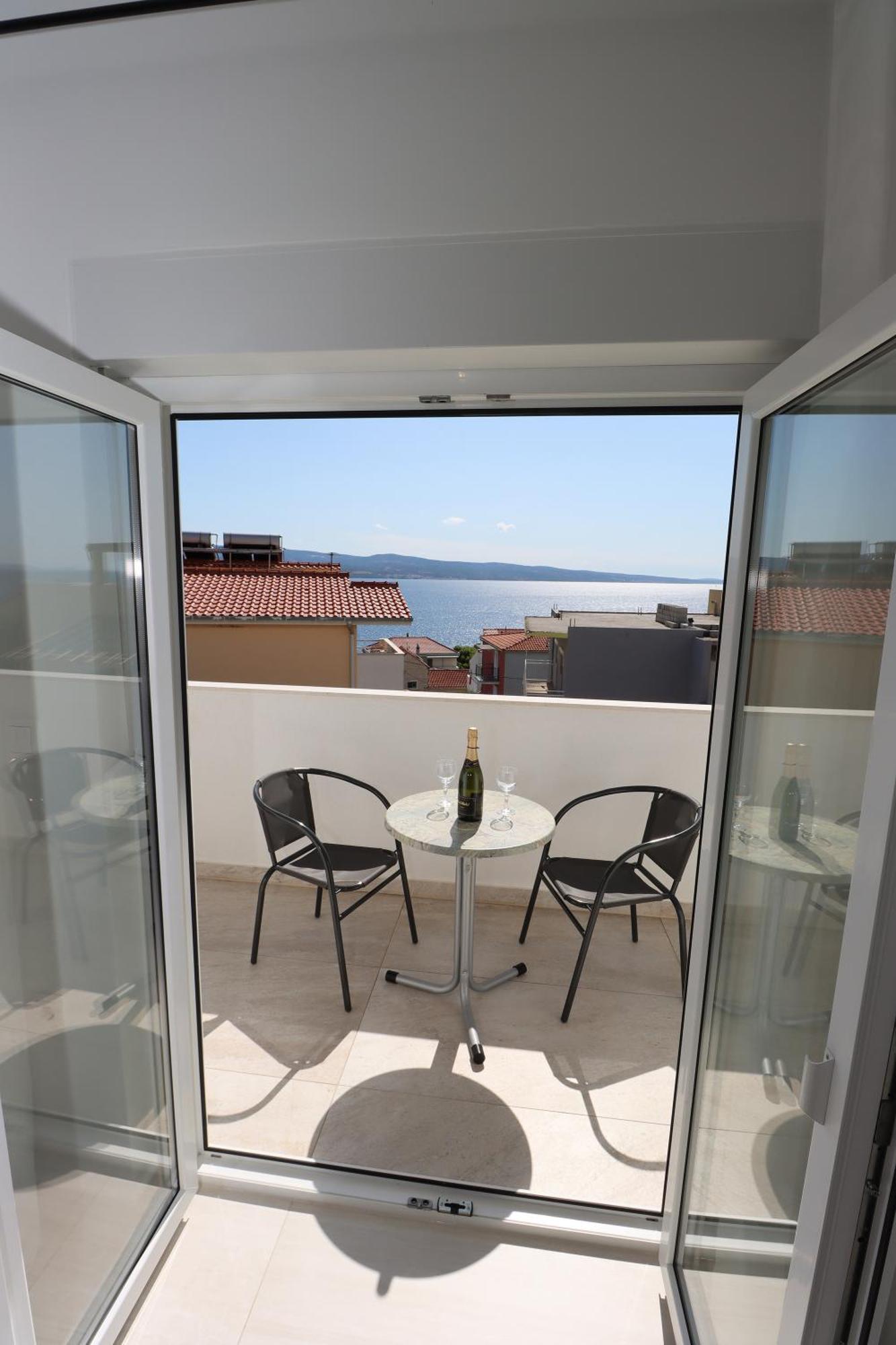 Emmi Nemira Omis Apartment Екстериор снимка