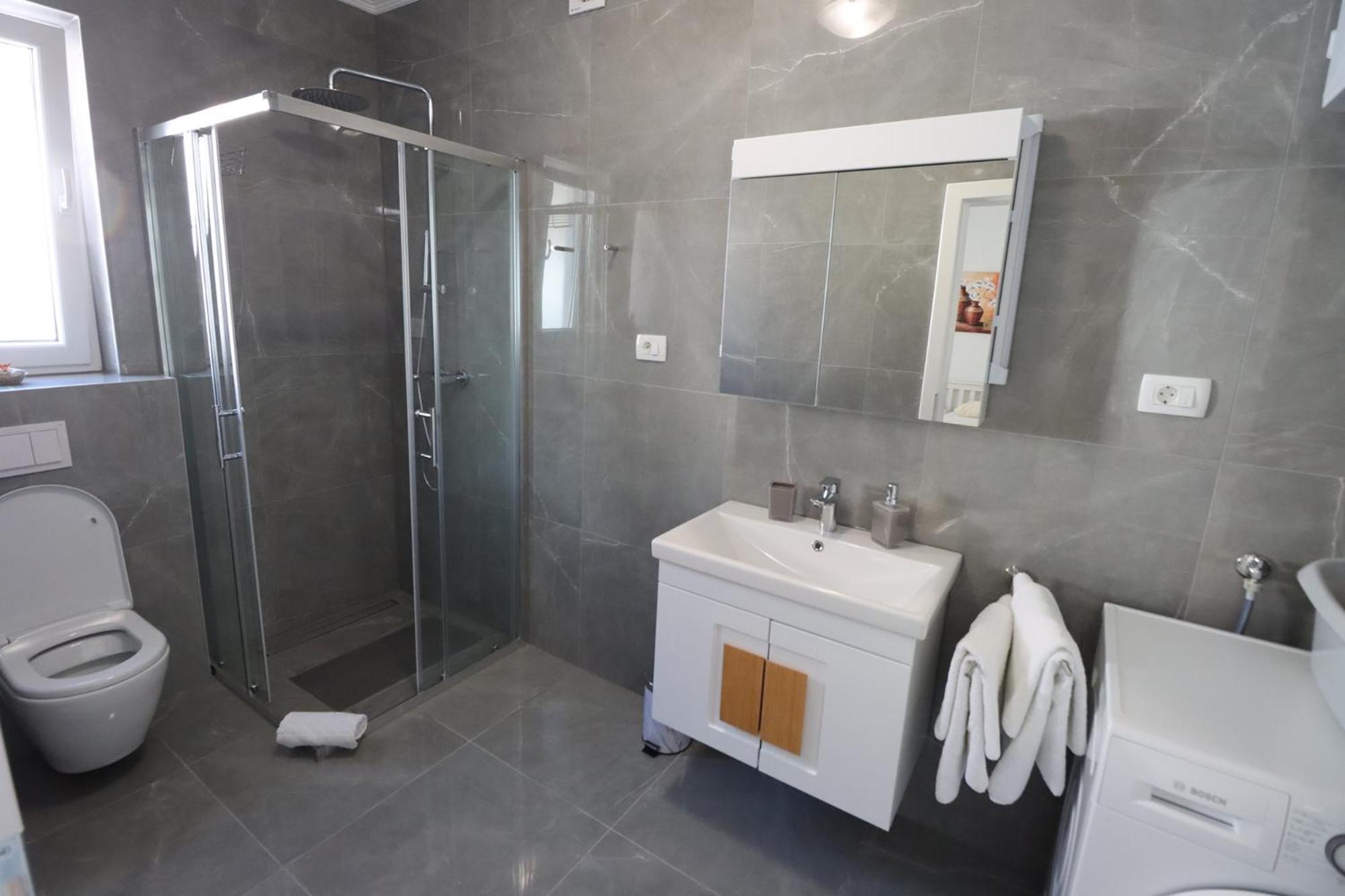 Emmi Nemira Omis Apartment Екстериор снимка